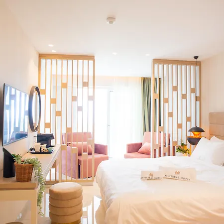 Hotel At Herbal Boutique & 5*
